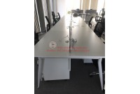 Thanh lý bàn làm việc nhóm 4m4 mã số 646